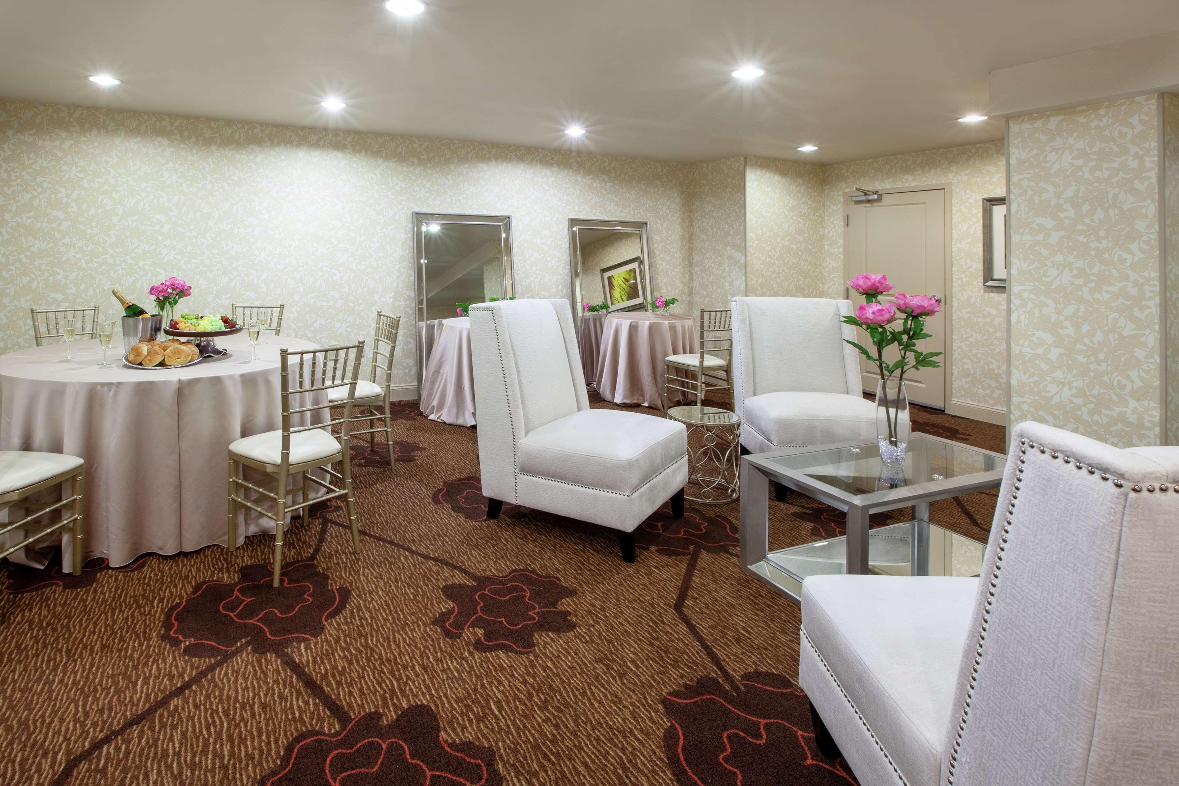 Hilton Garden Inn Pittsburgh University Place Exteriér fotografie