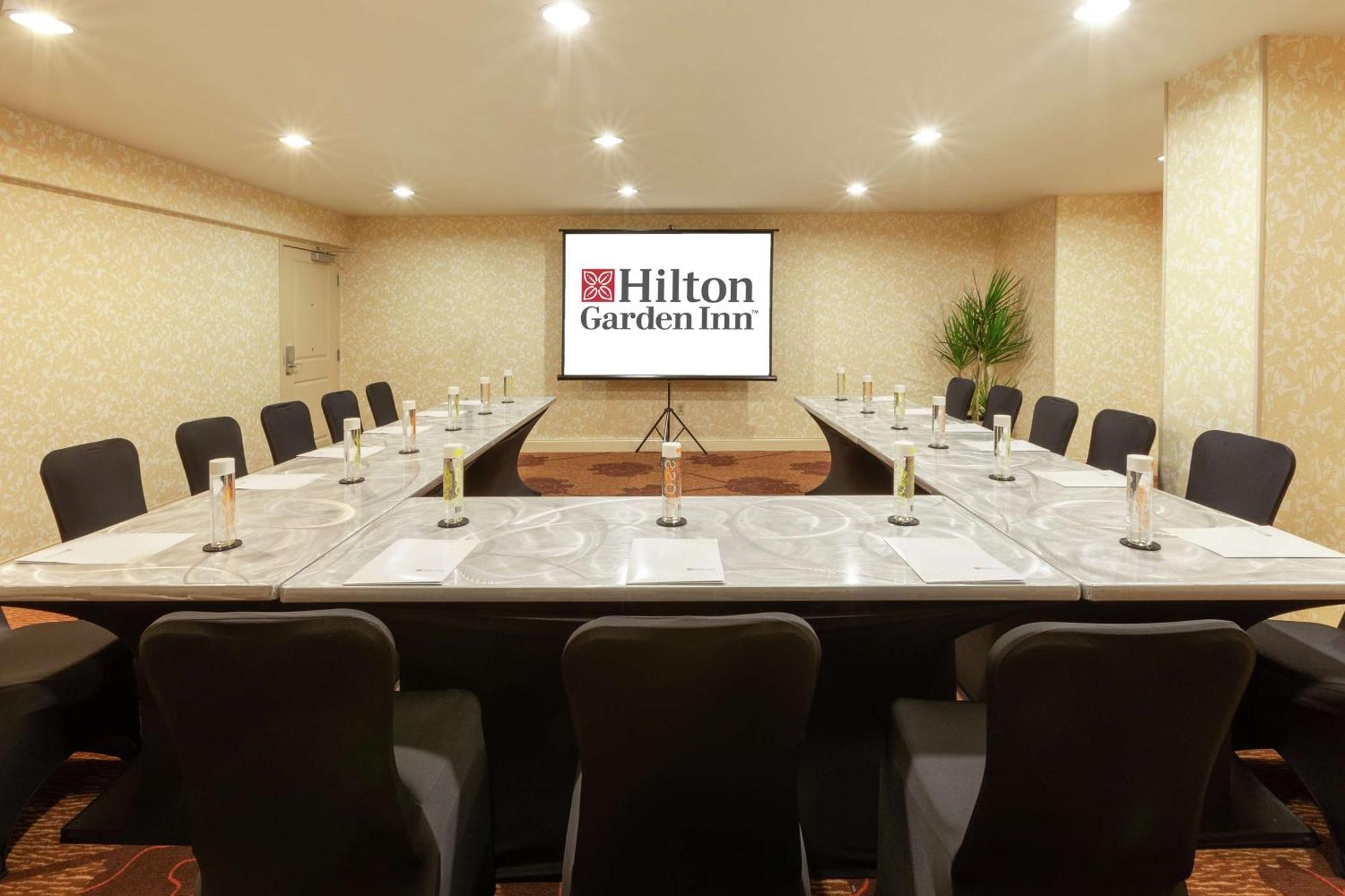 Hilton Garden Inn Pittsburgh University Place Exteriér fotografie