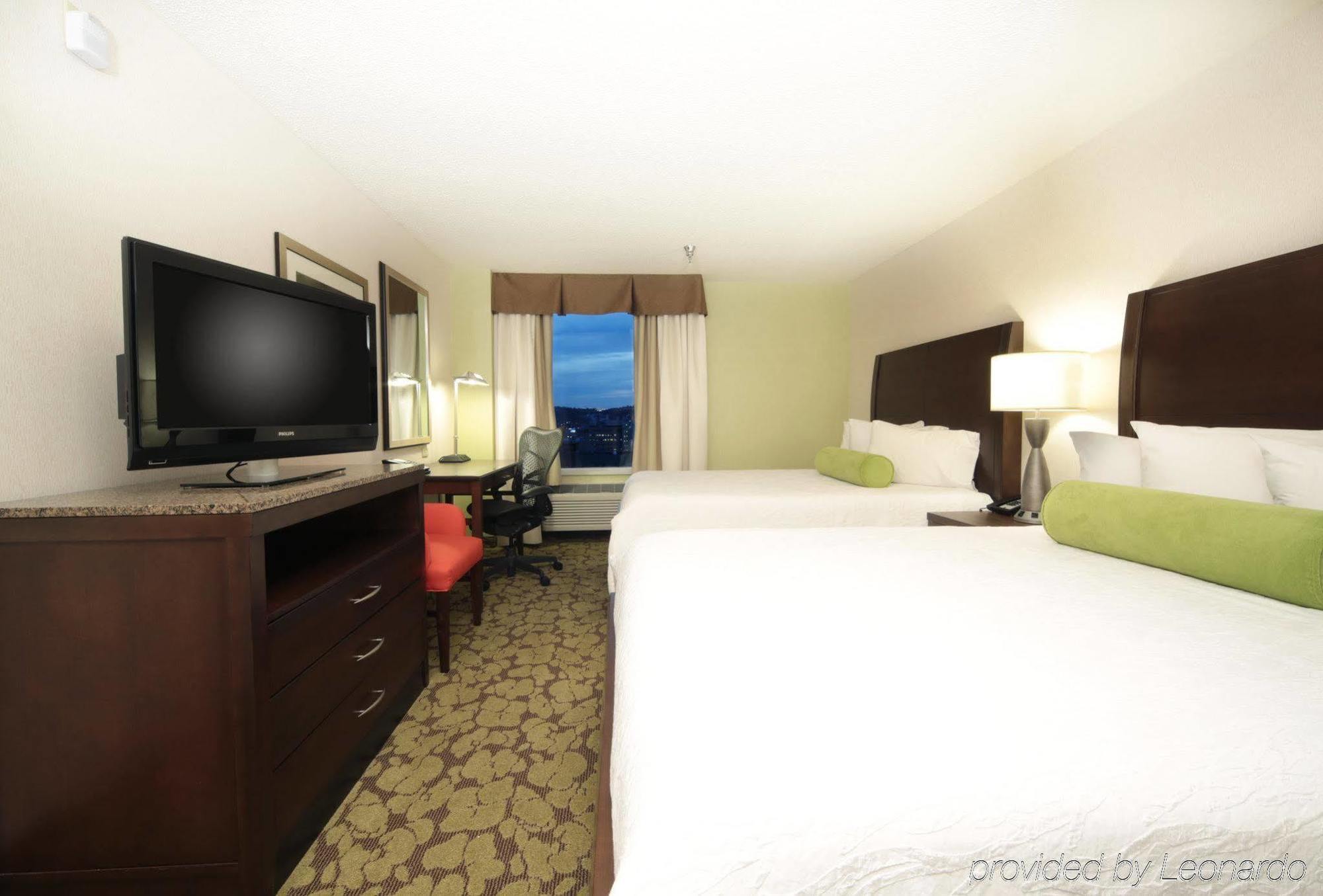Hilton Garden Inn Pittsburgh University Place Exteriér fotografie