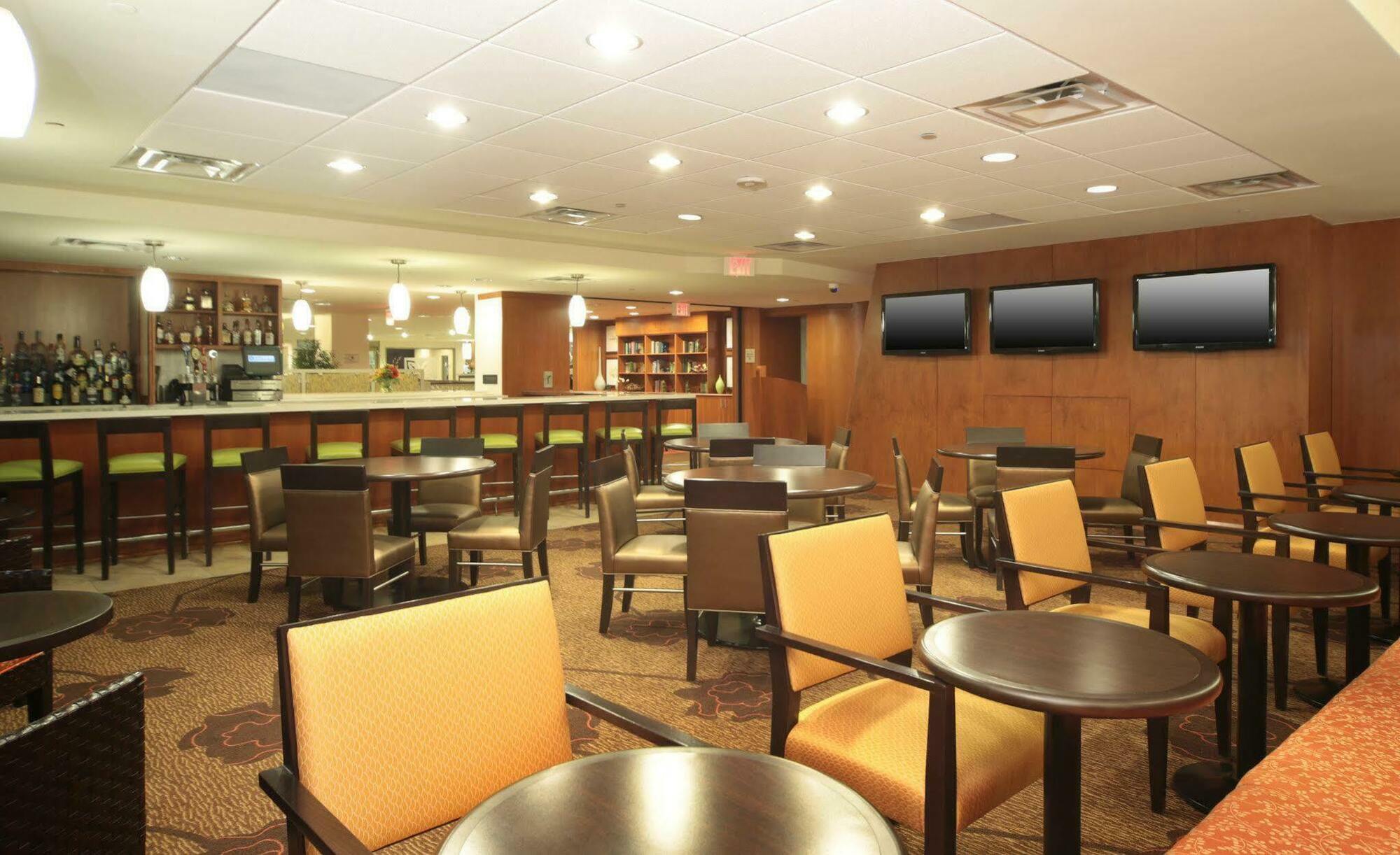 Hilton Garden Inn Pittsburgh University Place Restaurace fotografie